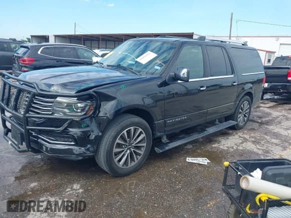 ✅ 2015 Lincoln Navigator • VIN: 5LMJJ3HT2FEJ05967 • Лот: 42452123. Опубликован ранее на IAAI с пробегом 156 308 миль. Бесплатный доступ к архиву аукционных продаж из США и подробный отчёт об истории автомобиля на DreamBid. Изображение 2.