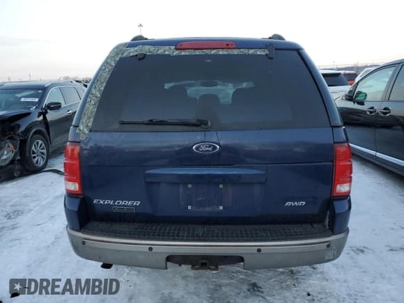 ✅ 2004 Ford Explorer • VIN: 1FMZU84K14UB02472 • Lot: 88169555. Wystawiony na Copart z przebiegiem 137 619 mil. Bezpłatny archiwum sprzedaży aukcyjnych z USA i szczegółowy raport historii pojazdu na DreamBid. Zdjęcie 6.