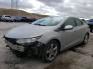 ✅ 2017 Chevrolet Volt LT • VIN: 1G1RC6S58HU102489 • Lot: 43685984. Wystawiony na Copart z przebiegiem Nie podano. Bezpłatny archiwum sprzedaży aukcyjnych z USA i szczegółowy raport historii pojazdu na DreamBid. Zdjęcie 1.