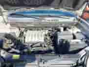 2004 Hyundai Santa Fe GLS z VIN KM8SC13EX4U799955, wystawiony jako IAAI lot #41240442 z przebiegiem 281 394 mil mil oraz . Historia ofert i sprzedaży dostępna na DreamBid. Obrazek 10.