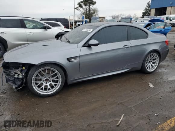 ✅ 2013 BMW M3 • VIN: WBSKG9C56DJ593386 • Lot: 81955374. Listed on Copart with 56,414 mi. Free auction sales archive from the USA and detailed vehicle history report at DreamBid. Image 1.