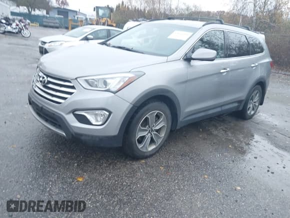 ✅ 2016 Hyundai Santa Fe SE • VIN: KM8SMDHF2GU144239 • Лот: 43664194. Опубликован ранее на IAAI с пробегом 136 762 миль. Бесплатный доступ к архиву аукционных продаж из США и подробный отчёт об истории автомобиля на DreamBid. Изображение 2.