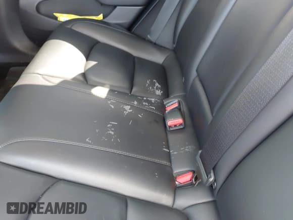 ✅ 2022 Tesla Model 3 • VIN: 5YJ3E1EA7NF189941 • Lot: 43455997. Wystawiony na IAAI z przebiegiem 30 876 mil. Bezpłatny archiwum sprzedaży aukcyjnych z USA i szczegółowy raport historii pojazdu na DreamBid. Zdjęcie 19.