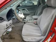 ✅ 2010 Toyota Camry LE • VIN: 4T4BF3EK0AR027438 • Лот: 94427455. Опубликован ранее на Copart с пробегом 121 870 миль. Бесплатный доступ к архиву аукционных продаж из США и подробный отчёт об истории автомобиля на DreamBid. Изображение 7.