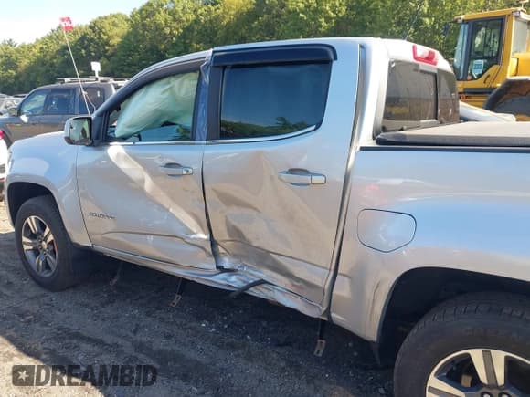✅ 2016 Chevrolet Colorado 4WD LT • VIN: 1GCGTCE3XG1288592 • Лот: 43197551. Опубликован ранее на IAAI с пробегом 78 000 миль. Бесплатный доступ к архиву аукционных продаж из США и подробный отчёт об истории автомобиля на DreamBid. Изображение 6.