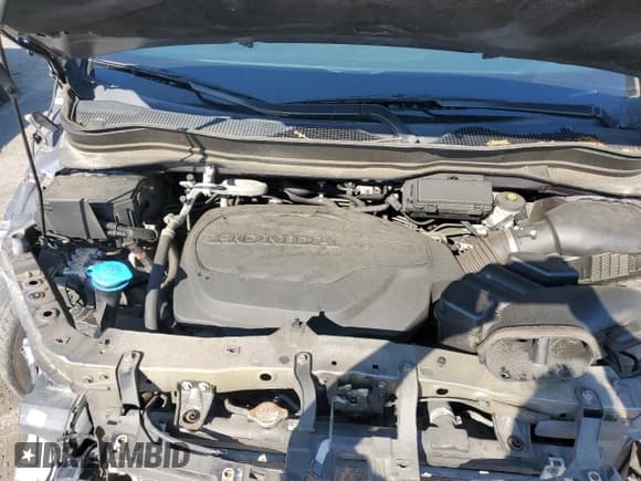 ✅ 2021 Honda Passport EX-L • VIN: 5FNYF8H50MB003228 • Lot: 60968295. Wystawiony na Copart z przebiegiem 55 546 mil. Bezpłatny archiwum sprzedaży aukcyjnych z USA i szczegółowy raport historii pojazdu na DreamBid. Zdjęcie 12.