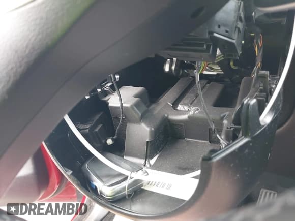 ✅ 2017 BMW X6 xDrive35i • VIN: 5UXKU2C30H0X47543 • Lot: 43028807. Wystawiony na IAAI z przebiegiem 70 969 mil. Bezpłatny archiwum sprzedaży aukcyjnych z USA i szczegółowy raport historii pojazdu na DreamBid. Zdjęcie 11.