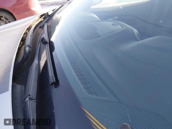 ✅ 2016 Jeep Cherokee Trailhawk • VIN: 1C4PJMBS7GW146632 • Lot: 43852317. Listed on IAAI with 96,866 mi. Free auction sales archive from the USA and detailed vehicle history report at DreamBid. Image 6.