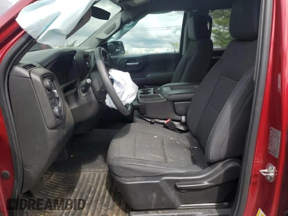 ✅ 2019 Chevrolet Silverado 1500 Custom Trail Boss • VIN: 1GCRYCEFXKZ285903 • Lot: 72980614. Wystawiony na Copart z przebiegiem Nie podano. Bezpłatny archiwum sprzedaży aukcyjnych z USA i szczegółowy raport historii pojazdu na DreamBid. Zdjęcie 7.