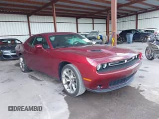 2020 Dodge Challenger SXT z VIN 2C3CDZAG7LH146580, wystawiony jako IAAI lot #43501344 z przebiegiem 36 790 mil mil oraz . Historia ofert i sprzedaży dostępna na DreamBid. Obrazek 1.