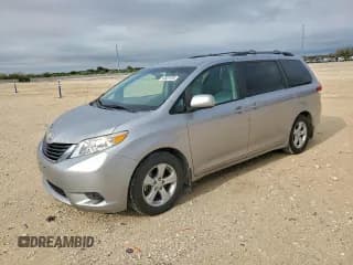✅ 2011 Toyota Sienna LE • VIN: 5TDKK3DC3BS172399 • Lot: 93829155. Listed on Copart with 60,224 mi. Free auction sales archive from the USA and detailed vehicle history report at DreamBid. Image 1.