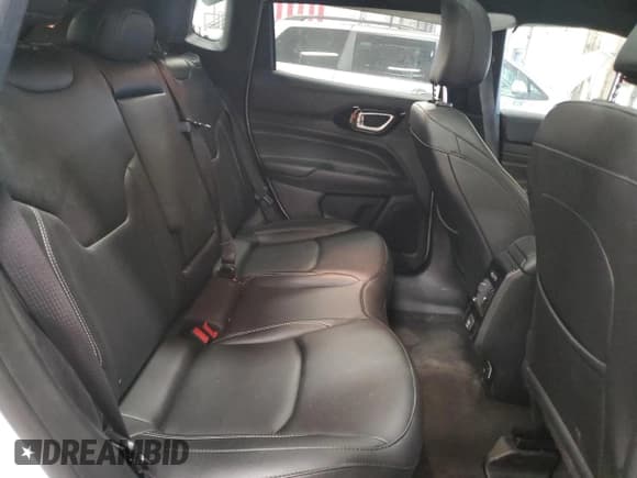 ✅ 2024 Jeep Compass Limited • VIN: 3C4NJDCN6RT157548 • Lot: 50033615. Listed on Copart with 9,750 mi. Free auction sales archive from the USA and detailed vehicle history report at DreamBid. Image 11.
