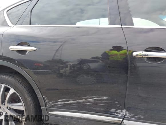 ✅ 2017 Infiniti QX50 • VIN: JN1BJ0RR3HM413318 • Lot: 43456437. Listed on IAAI with Not provided. Free auction sales archive from the USA and detailed vehicle history report at DreamBid. Image 6.