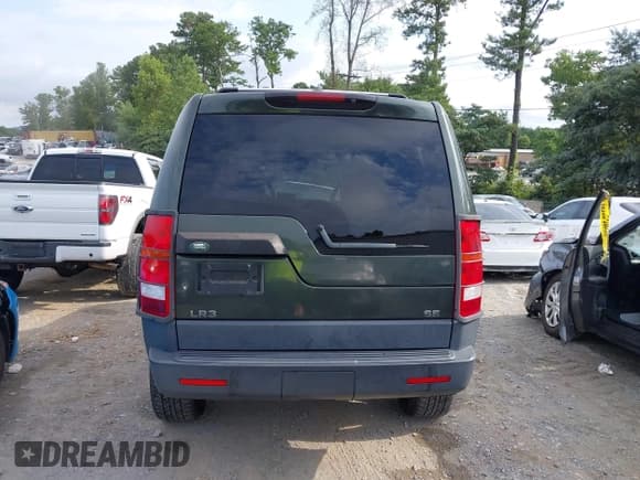 ✅ 2006 Land Rover LR3 • VIN: SALAE24426A402659 • Лот: 42840796. Опубликован ранее на IAAI с пробегом 157 016 миль. Бесплатный доступ к архиву аукционных продаж из США и подробный отчёт об истории автомобиля на DreamBid. Изображение 17.