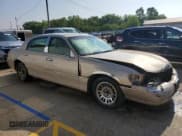 ✅ 1998 Lincoln Town Car Signature • VIN: 1LNFM82W7WY614094 • Lot: 59792735. Listed on Copart with 183,045 mi. Free auction sales archive from the USA and detailed vehicle history report at DreamBid. Image 4.