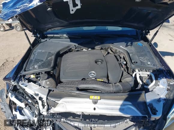 ✅ 2019 Mercedes-Benz C 300 • VIN: WDDWK8EB1KF833843 • Lot: 43458154. Listed on IAAI with 52,494 mi. Free auction sales archive from the USA and detailed vehicle history report at DreamBid. Image 10.