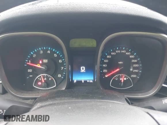 2015 Chevrolet Malibu LT z VIN 1G11D5SL0FF167535, wystawiony jako IAAI lot #43398139 z przebiegiem Nie podano mil oraz . Historia ofert i sprzedaży dostępna na DreamBid. Obrazek 7.