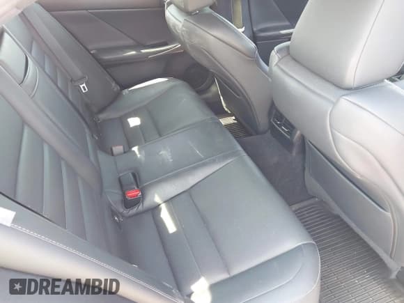 ✅ 2014 Lexus IS 250 • VIN: JTHCF1D27E5006237 • Лот: 43084642. Опубликован ранее на IAAI с пробегом 139 670 миль. Бесплатный доступ к архиву аукционных продаж из США и подробный отчёт об истории автомобиля на DreamBid. Изображение 8.