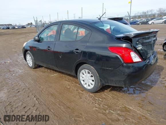 ✅ 2013 Nissan Versa SV • VIN: 3N1CN7AP7DL867118 • Lot: 41695190. Listed on IAAI with 148,101 mi. Free auction sales archive from the USA and detailed vehicle history report at DreamBid. Image 3.