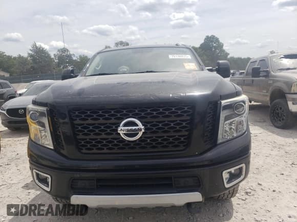 ✅ 2017 Nissan Titan Pro-4X • VIN: 1N6BA1F44HN544745 • Лот: 70136835. Опубликован ранее на Copart с пробегом Не указан. Бесплатный доступ к архиву аукционных продаж из США и подробный отчёт об истории автомобиля на DreamBid. Изображение 5.