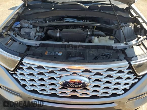 ✅ 2021 Ford Explorer Platinum • VIN: 1FM5K8HC1MGA67647 • Lot: 80132335. Wystawiony na Copart z przebiegiem 42 370 mil. Bezpłatny archiwum sprzedaży aukcyjnych z USA i szczegółowy raport historii pojazdu na DreamBid. Zdjęcie 12.