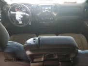 ✅ 2022 Chevrolet Silverado 1500 Custom • VIN: 3GCPYBEK9NG124624 • Lot: 63110145. Wystawiony na Copart z przebiegiem 46 040 mil. Bezpłatny archiwum sprzedaży aukcyjnych z USA i szczegółowy raport historii pojazdu na DreamBid. Zdjęcie 8.