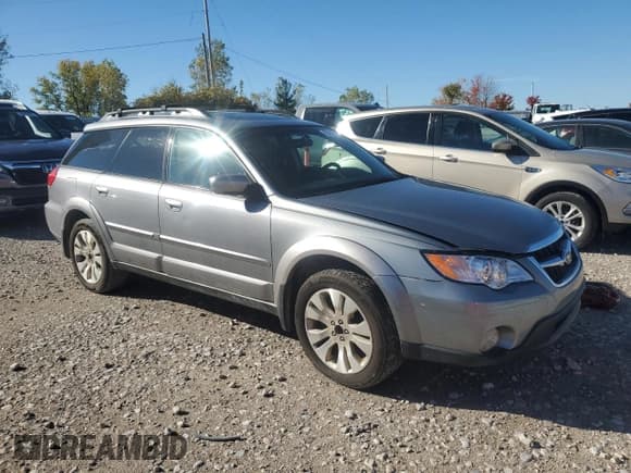 ✅ 2009 Subaru Outback Limited • VIN: 4S4BP66C797330937 • Lot: 82494255. Wystawiony na Copart z przebiegiem 304 317 mil. Bezpłatny archiwum sprzedaży aukcyjnych z USA i szczegółowy raport historii pojazdu na DreamBid. Zdjęcie 4.