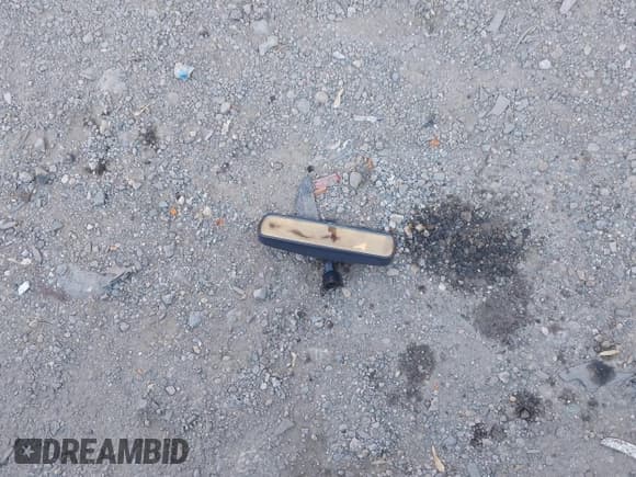 ✅ 2007 Mazda 3 S Touring • VIN: JM1BK344471680619 • Lot: 43617834. Wystawiony na IAAI z przebiegiem 158 954 mil. Bezpłatny archiwum sprzedaży aukcyjnych z USA i szczegółowy raport historii pojazdu na DreamBid. Zdjęcie 12.