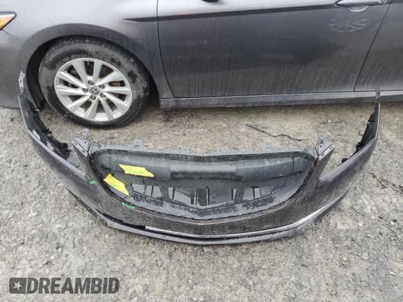 ✅ 2015 Buick LaCrosse Leather • VIN: 1G4GB5G32FF207142 • Lot: 90572415. Listed on Copart with 147,759 mi. Free auction sales archive from the USA and detailed vehicle history report at DreamBid. Image 12.