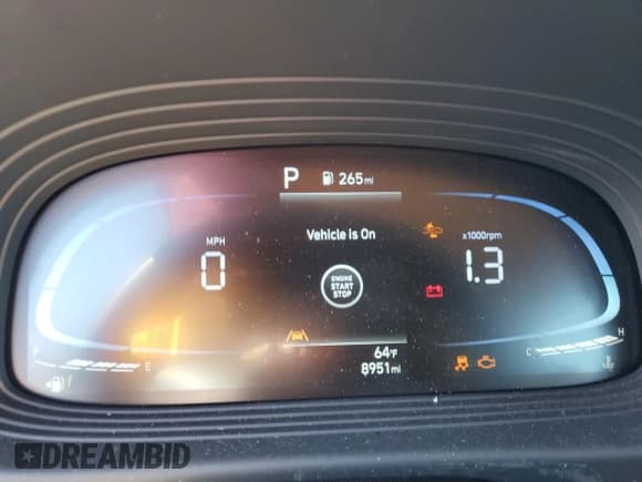 ✅ 2024 Hyundai Venue Limited • VIN: KMHRC8A30RU300192 • Lot: 75676234. Listed on Copart with 8,951 mi. Free auction sales archive from the USA and detailed vehicle history report at DreamBid. Image 9.