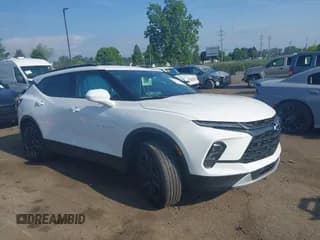 ✅ 2024 Chevrolet Blazer LT • VIN: 3GNKBCR43RS162373 • Lot: 42535923. Listed on IAAI with 5,497 mi. Free auction sales archive from the USA and detailed vehicle history report at DreamBid. Image 1.