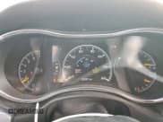 ✅ 2021 Jeep Grand Cherokee Laredo E • VIN: 1C4RJEAG2MC691517 • Lot: 89897295. Wystawiony na Copart z przebiegiem 63 297 mil. Bezpłatny archiwum sprzedaży aukcyjnych z USA i szczegółowy raport historii pojazdu na DreamBid. Zdjęcie 9.