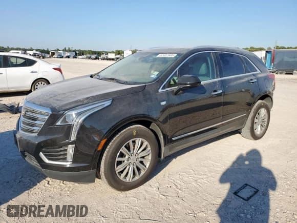 ✅ 2019 Cadillac XT5 Luxury FWD • VIN: 1GYKNCRS0KZ118929 • Лот: 82487605. Опубликован ранее на Copart с пробегом 117 234 миль. Бесплатный доступ к архиву аукционных продаж из США и подробный отчёт об истории автомобиля на DreamBid. Изображение 1.