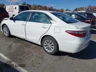 ✅ 2016 Toyota Camry LE • VIN: 4T4BF1FK1GR566761 • Lot: 43591797. Listed on IAAI with 84,721 mi. Free auction sales archive from the USA and detailed vehicle history report at DreamBid. Image 3.