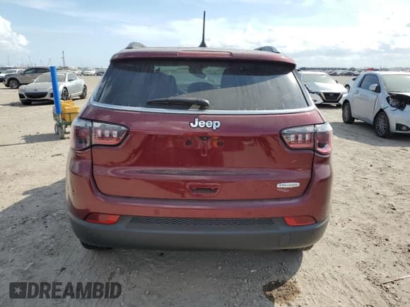 ✅ 2022 Jeep Compass Latitude • VIN: 3C4NJCBB2NT156618 • Lot: 87395335. Listed on Copart with 33,794 mi. Free auction sales archive from the USA and detailed vehicle history report at DreamBid. Image 6.