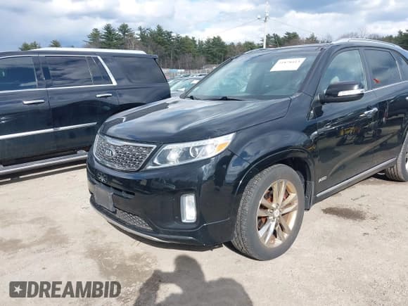 ✅ 2014 Kia Sorento SX Limited • VIN: 5XYKWDA77EG543700 • Лот: 41878413. Опубликован ранее на IAAI с пробегом 168 374 миль. Бесплатный доступ к архиву аукционных продаж из США и подробный отчёт об истории автомобиля на DreamBid. Изображение 6.