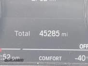 ✅ 2021 BMW 2 Series 228i • VIN: WBA53AK08M7H81105 • Lot: 42275060. Wystawiony na IAAI z przebiegiem 45 285 mil. Bezpłatny archiwum sprzedaży aukcyjnych z USA i szczegółowy raport historii pojazdu na DreamBid. Zdjęcie 16.