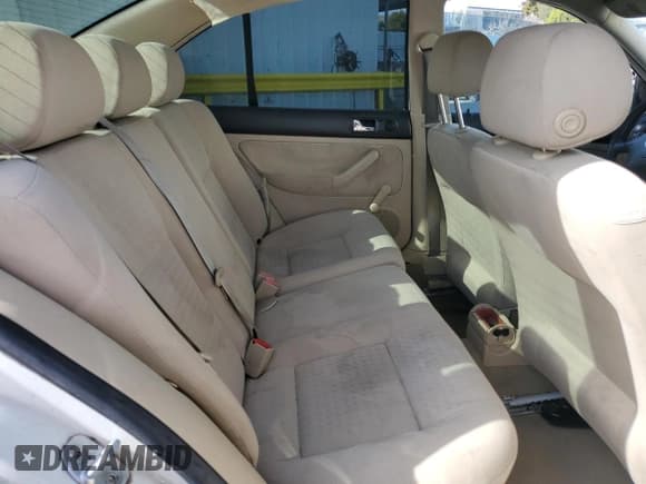 ✅ 2002 Volkswagen Jetta GL • VIN: 3VWRK69M52M024396 • Lot: 45539355. Listed on Copart with 142,880 mi. Free auction sales archive from the USA and detailed vehicle history report at DreamBid. Image 11.