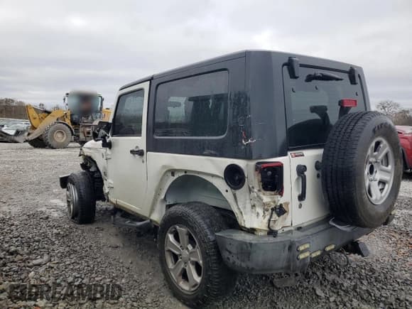 ✅ 2008 Jeep Wrangler X • VIN: 1J4FZ24168L526507 • Lot: 85711354. Listed on Copart with 204,531 mi. Free auction sales archive from the USA and detailed vehicle history report at DreamBid. Image 2.