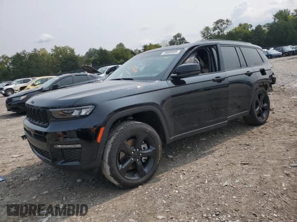 ✅ 2024 Jeep Grand Cherokee Limited • VIN: 1C4RJKBGXR8530954 • Lot: 70889505. Wystawiony na Copart z przebiegiem 18 767 mil. Bezpłatny archiwum sprzedaży aukcyjnych z USA i szczegółowy raport historii pojazdu na DreamBid. Zdjęcie 1.