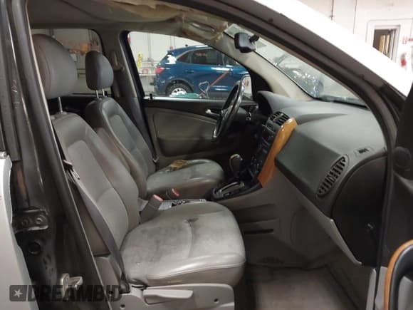 ✅ 2006 Saturn VUE • VIN: 5GZCZ63456S899762 • Lot: 42789916. Wystawiony na IAAI z przebiegiem 226 225 mil. Bezpłatny archiwum sprzedaży aukcyjnych z USA i szczegółowy raport historii pojazdu na DreamBid. Zdjęcie 5.