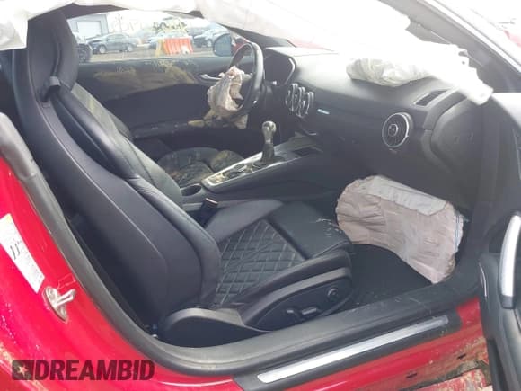 ✅ 2016 Audi TT 2.0T • VIN: TRUC5AFV5G1022223 • Lot: 41650909. Listed on IAAI with 116,175 mi. Free auction sales archive from the USA and detailed vehicle history report at DreamBid. Image 5.