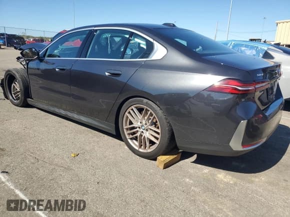 ✅ 2024 BMW 5 Series 530i xDrive • VIN: WBA53FJ06RCS25711 • Lot: 74090134. Listed on Copart with Not provided. Free auction sales archive from the USA and detailed vehicle history report at DreamBid. Image 2.