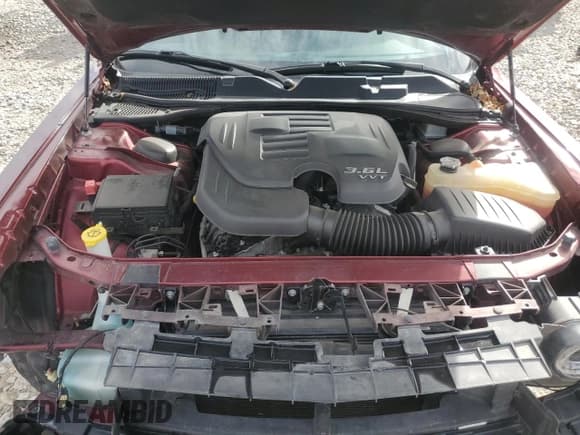 ✅ 2021 Dodge Challenger SXT • VIN: 2C3CDZAG9MH503064 • Lot: 85258995. Wystawiony na Copart z przebiegiem 63 552 mil. Bezpłatny archiwum sprzedaży aukcyjnych z USA i szczegółowy raport historii pojazdu na DreamBid. Zdjęcie 11.