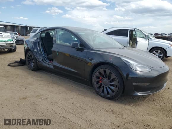 ✅ 2023 Tesla Model 3 Performance • VIN: 5YJ3E1EC8PF634532 • Lot: 58322665. Wystawiony na Copart z przebiegiem 30 036 mil. Bezpłatny archiwum sprzedaży aukcyjnych z USA i szczegółowy raport historii pojazdu na DreamBid. Zdjęcie 4.