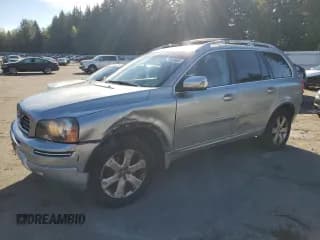 ✅ 2013 Volvo XC90 Premier Plus • VIN: YV4952CZ0D1632718 • Лот: 87087595. Опубликован ранее на Copart с пробегом 130 718 миль. Бесплатный доступ к архиву аукционных продаж из США и подробный отчёт об истории автомобиля на DreamBid. Изображение 1.