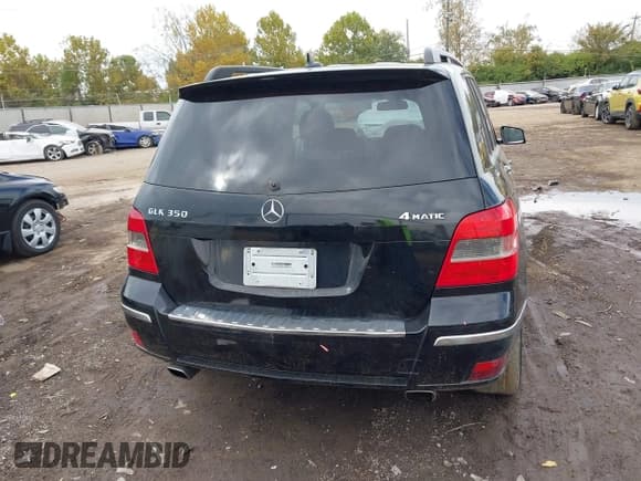 ✅ 2010 Mercedes-Benz GLK 350 • VIN: WDCGG8HB1AF493016 • Лот: 43554862. Опубликован ранее на IAAI с пробегом 217 595 миль. Бесплатный доступ к архиву аукционных продаж из США и подробный отчёт об истории автомобиля на DreamBid. Изображение 16.