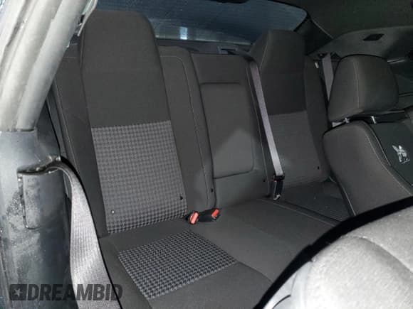 ✅ 2022 Dodge Challenger R/T Scat Pack Widebody • VIN: 2C3CDZFJ8NH172077 • Lot: 79763263. Wystawiony na Copart z przebiegiem 33 473 mil. Bezpłatny archiwum sprzedaży aukcyjnych z USA i szczegółowy raport historii pojazdu na DreamBid. Zdjęcie 10.