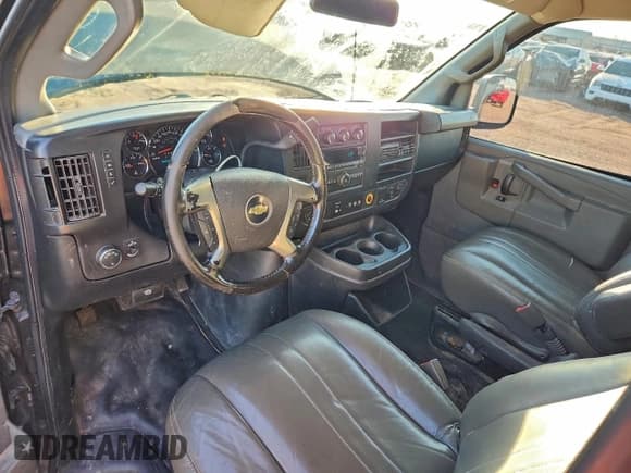 ✅ 2017 Chevrolet Express Cargo • VIN: 1GCWGAFF9H1163369 • Lot: 94086035. Listed on Copart with 160,294 mi. Free auction sales archive from the USA and detailed vehicle history report at DreamBid. Image 8.