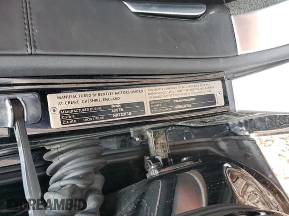 ✅ 2006 Bentley Continental GT GT • VIN: SCBCR63W96C039220 • Lot: 71227045. Wystawiony na Copart z przebiegiem Nie podano. Bezpłatny archiwum sprzedaży aukcyjnych z USA i szczegółowy raport historii pojazdu na DreamBid. Zdjęcie 13.